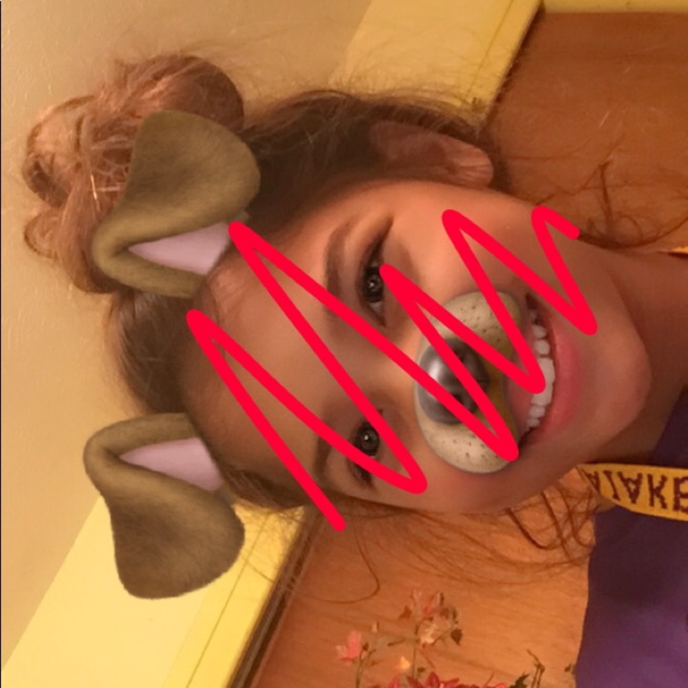 Meet your Posher, Miyah
